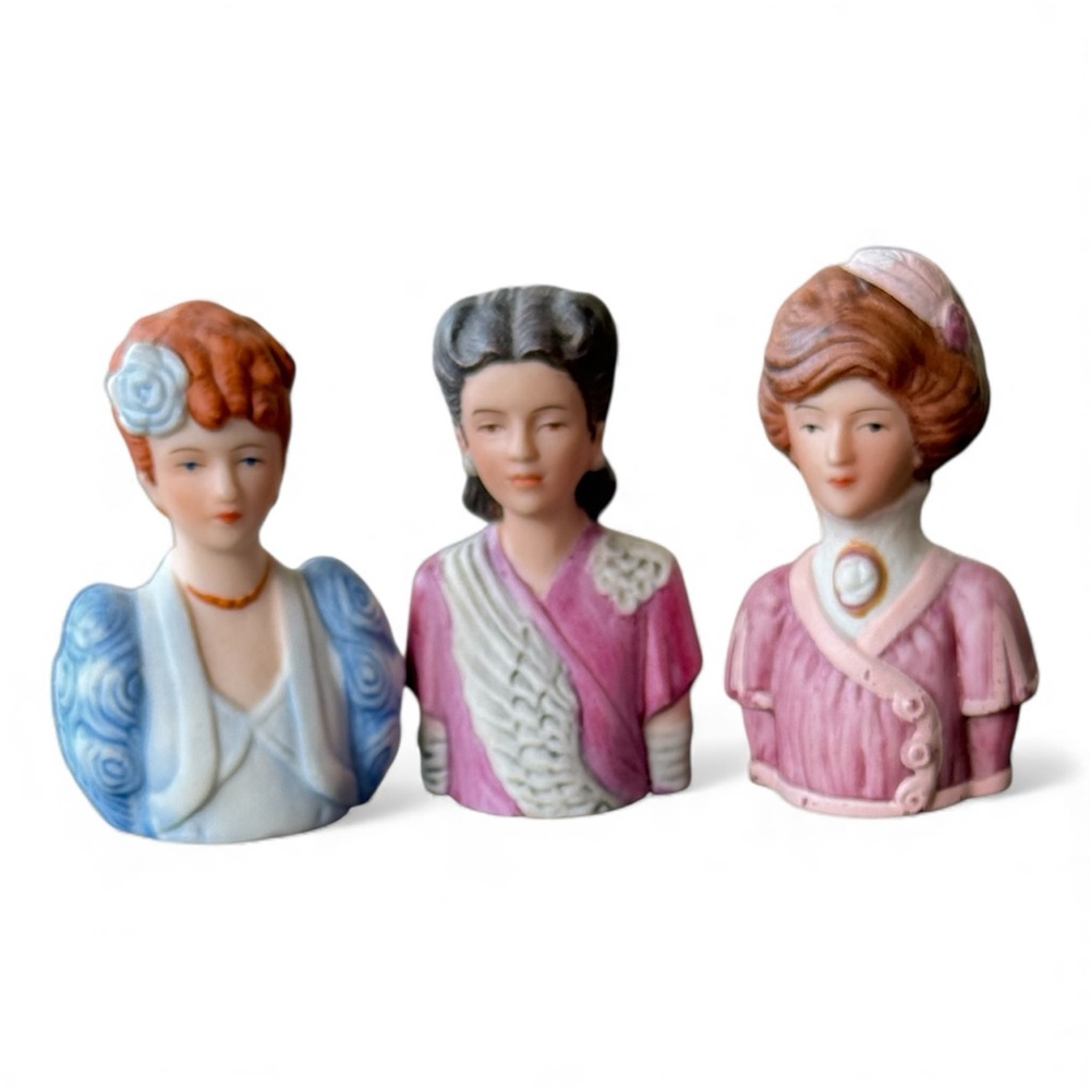 Avon Fashion Silhouettes Porcelain Thimbles Set of 3 Vintage Original